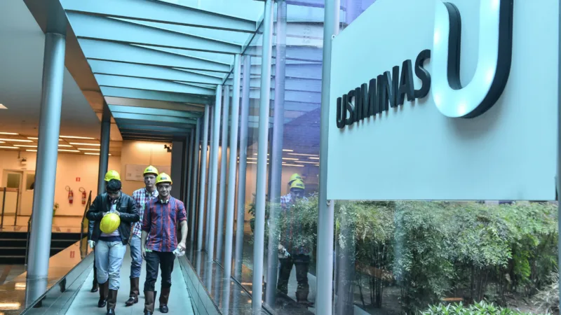 Usiminas (USIM5) anuncia pagamento de R$ 330 milhões em dividendos; veja quando serão pagos