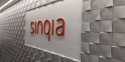 Sinqia (SQIA3) precifica oferta restrita de ações em R$ 23 e pode levantar R$ 400 milhões