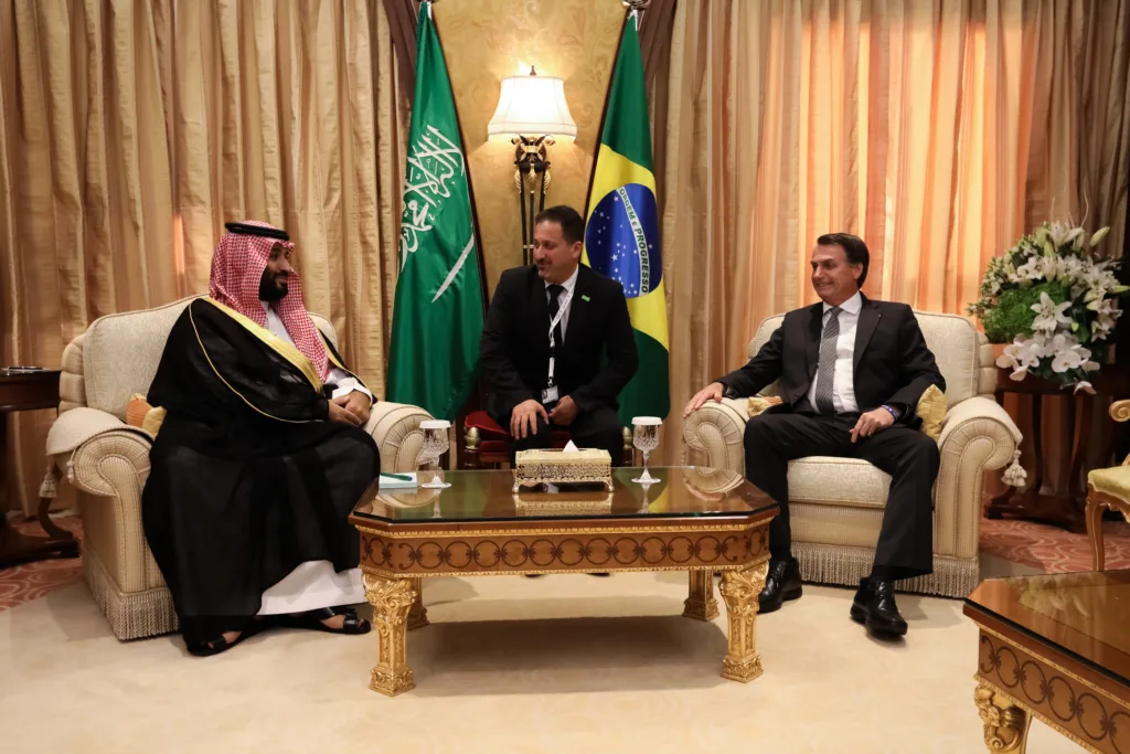 Grande exportador de petróleo, Brasil foi convidado a participar da Opep, diz Bolsonaro