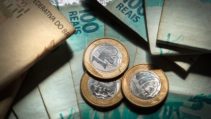 Banco Central aponta que inadimplência e juro médio caíram em outubro