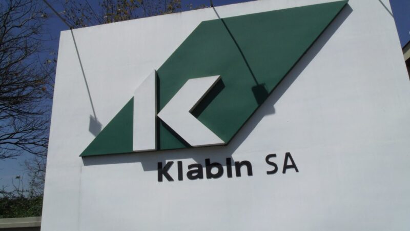 Klabin (KLBN11) propõe incorporação de subsidiária Riohold