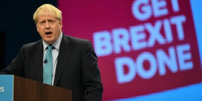 Boris Johnson ameaça saída do Reino Unido da UE sem acordo comercial