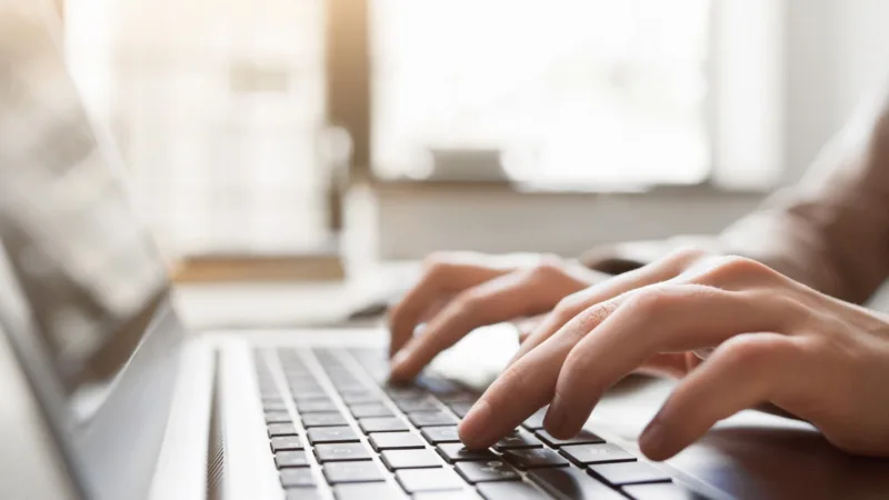 Triple Play, companhia de serviços de internet, solicita registro para IPO