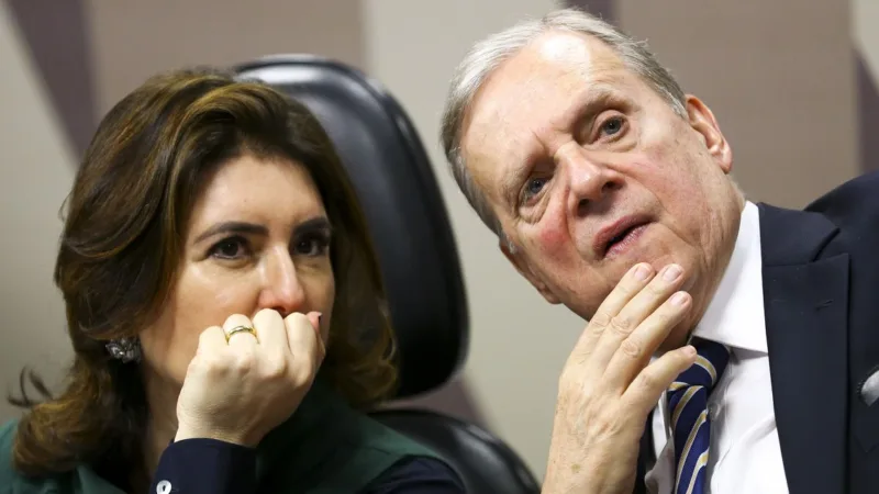 CCJ aprova reforma da Previdência por 17 votos a 9