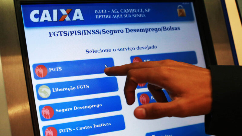 Saque complementar de R$ 498 do FGTS será liberado nesta sexta