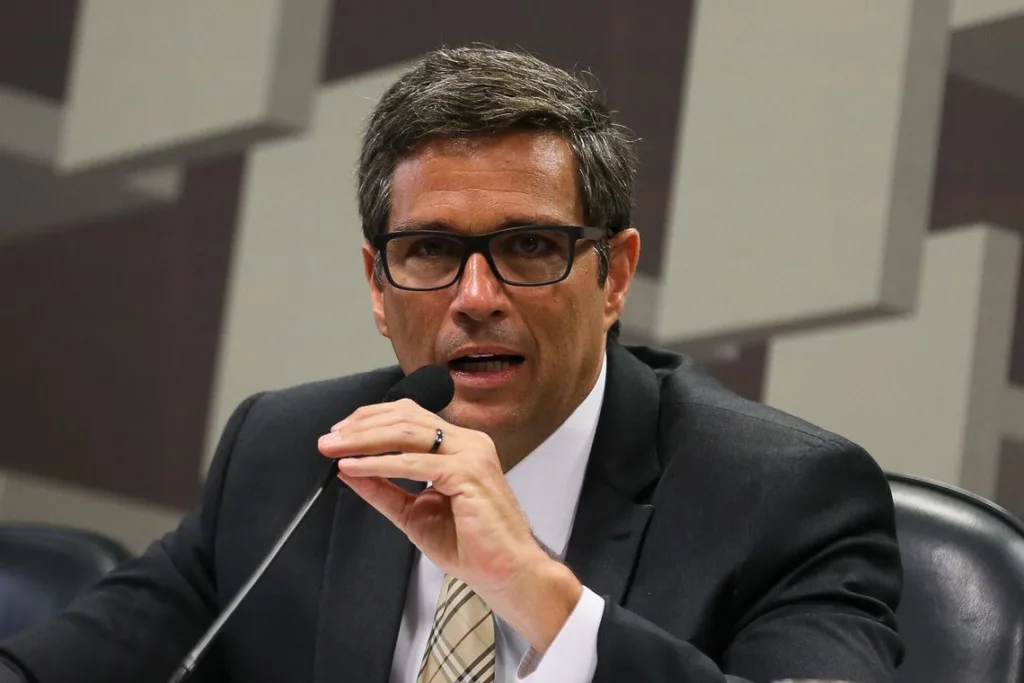 Campos Neto: saída de capital diminuirá e contas externas melhorarão