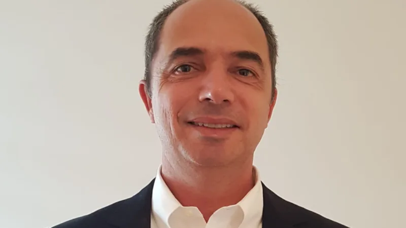 Recuperação do emprego ajudará varejo, diz Safari Capital
