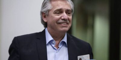 Fernández diz que não receberá US$ 11 bi restantes de empréstimo do FMI