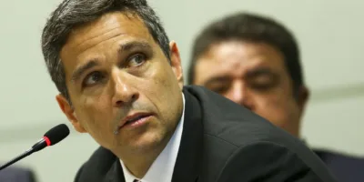 Campos Neto: é recomendada cautela na política monetária