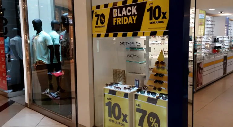 Varejo brasileiro fatura R$ 3,2 bilhões na Black Friday