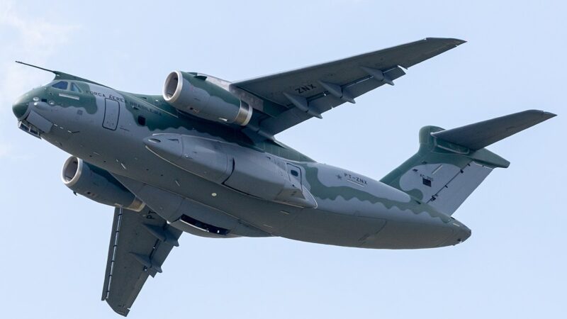 Joint venture entre Embraer e Boeing para nova aeronave é nomeada