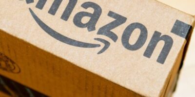 A FTC move um processo contra a Amazon (AMZO34) acusando a empresa de “forçar” assinaturas no serviço Prime sem consentimento .
