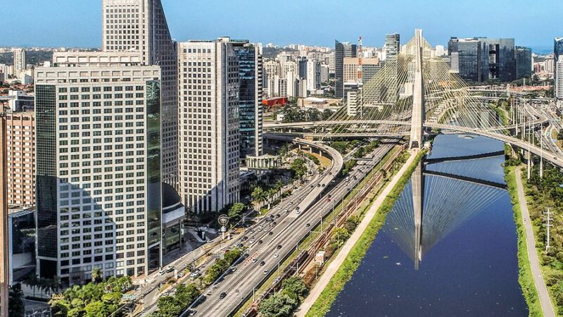Fundos imobiliários ultrapassam a marca de 500 mil investidores no Brasil