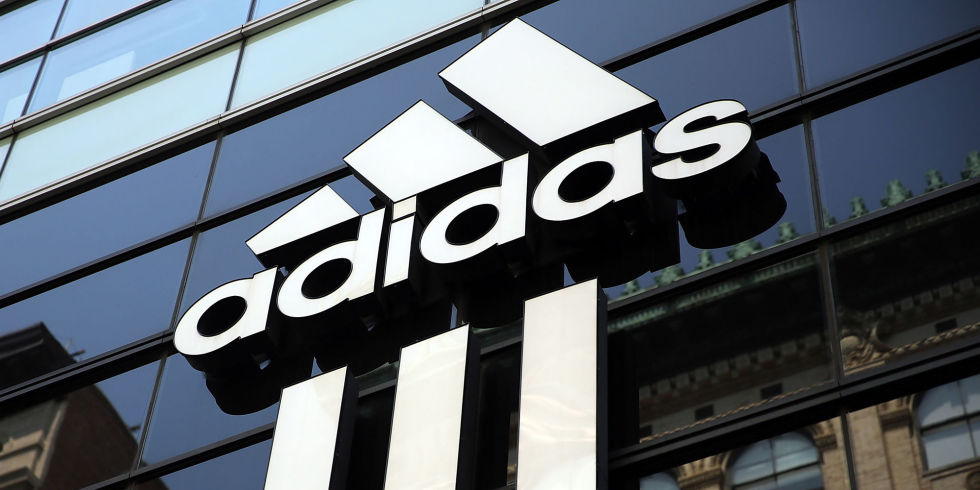 Adidas fechará fábricas nos EUA e na Alemanha e transferirá para a Ásia