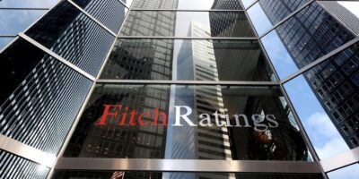 Fitch alerta para riscos de novos rebaixamentos de empresas brasileiras