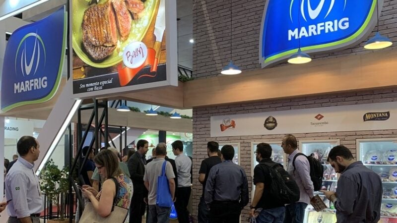 Marfrig opera em alta com possível lançamento de carne de porco vegetal