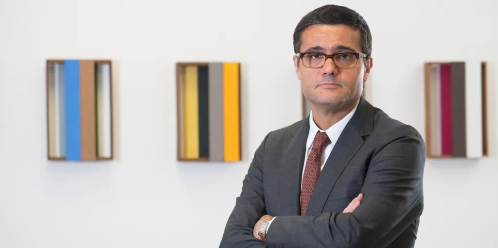 BC poderá interromper cortes na Selic se dólar chegar a R$ 4,50, diz Itaú