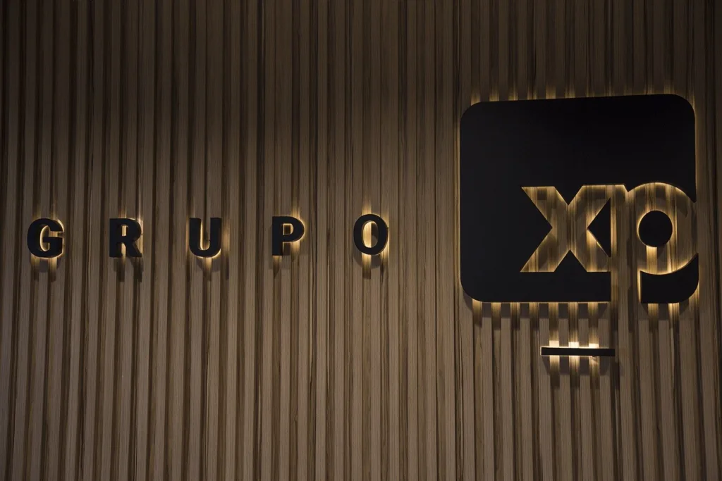 Destaques de Empresas: XP, Petrobras (PETR4), JBS (JBSS3) e Embraer (EMBR3)