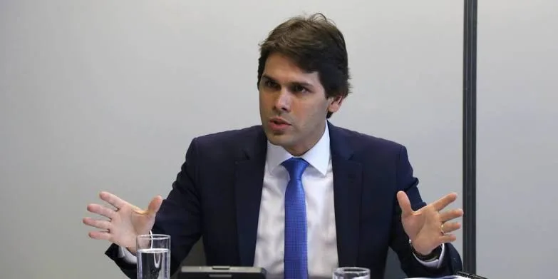 INSS: Governo anuncia demissão do presidente do instituto