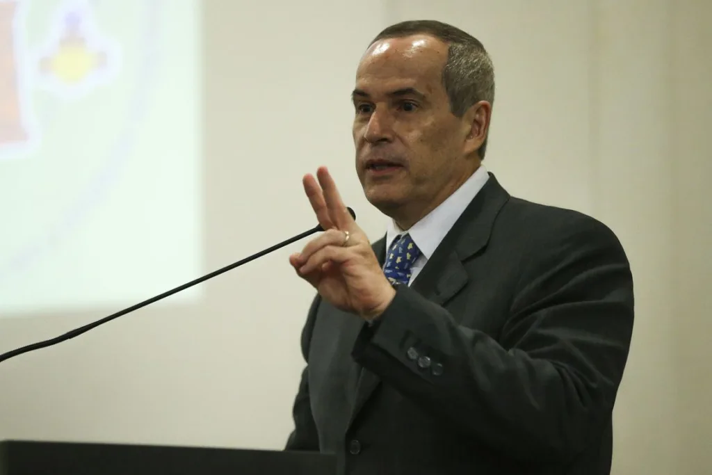 ANP: Diretor-geral pede para antecipar fim de seu mandato