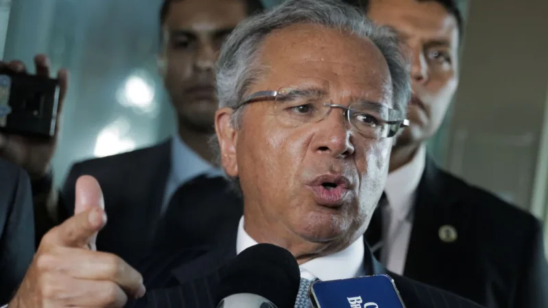 Reforma administrativa será enviada em até 2 semanas, diz Guedes