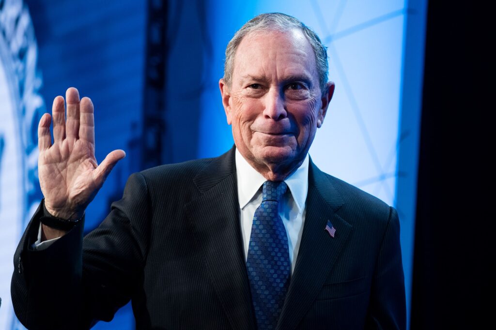 Michael Bloomberg anuncia desistência das eleições americanas