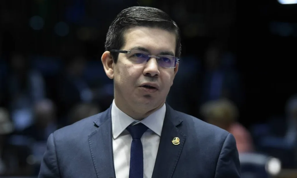 Relator da MP do 13º do Bolsa Família sugere tributação de dividendos