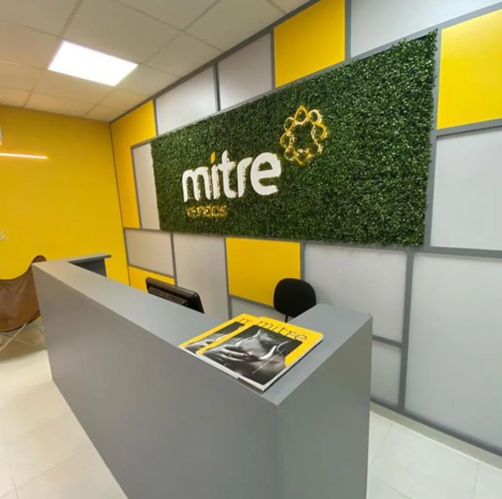 Mitre