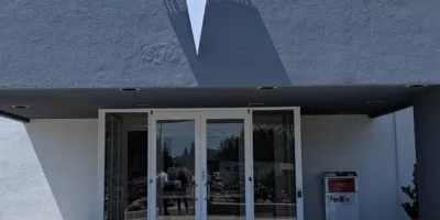 Tesla: supervalorização, problema de entrega e até fábrica no Brasil