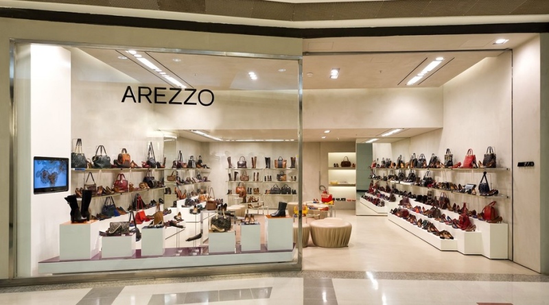 Arezzo ARZZ3 compra Reserva por R 715 milh es