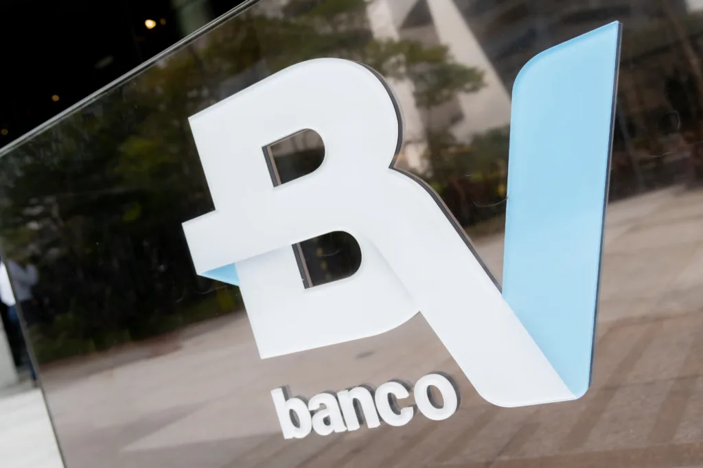BV tem recuperação de financiamento de automóveis usados em abril