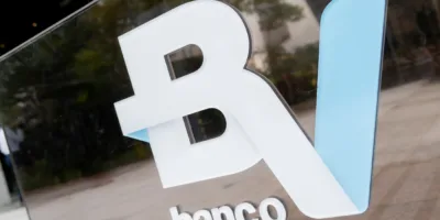 BV tem recuperação de financiamento de automóveis usados em abril