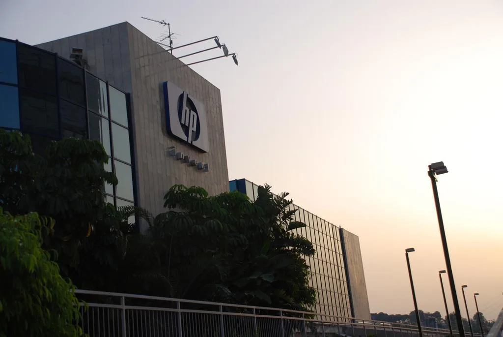HP rejeita oferta de US$ 35 bilhões de compra feita pela Xerox