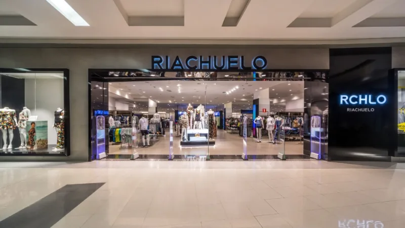 Dona da Riachuelo suspende transformação da Midway em banco múltiplo