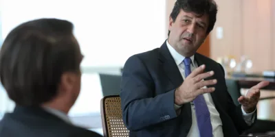 Mandetta afirma que não tem intenção de deixar o ministério da Saúde