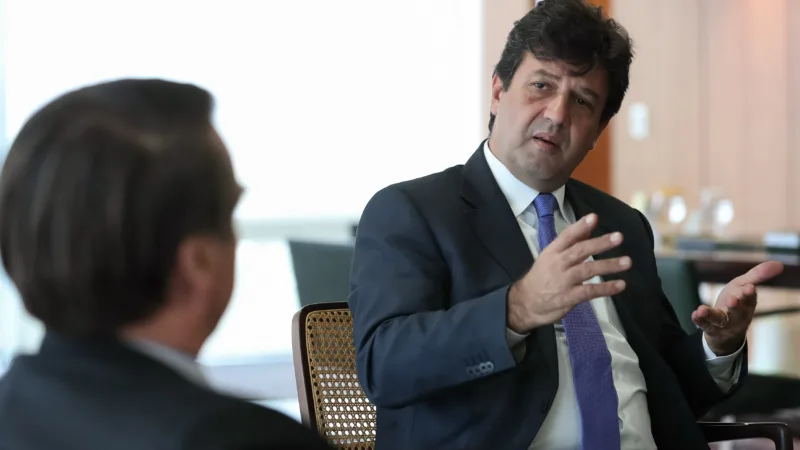 Mandetta afirma que não tem intenção de deixar o ministério da Saúde