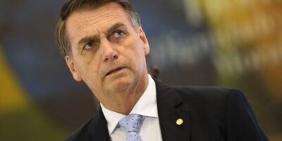 Coronavírus: Bolsonaro diz que auxílio financeiro pode chegar a R$ 600
