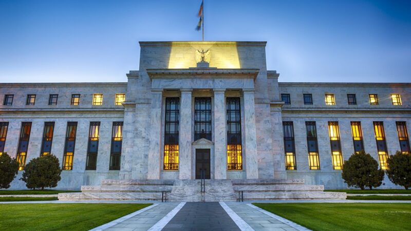 Fed prevê que a economia dos EUA começará a se recuperar no 2T20