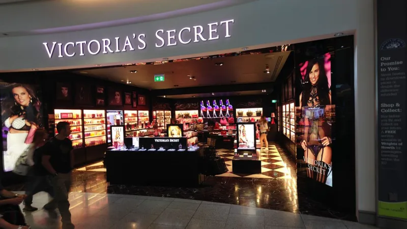 Sycamore Partners quer cancelar aquisição da Victoria’s Secret