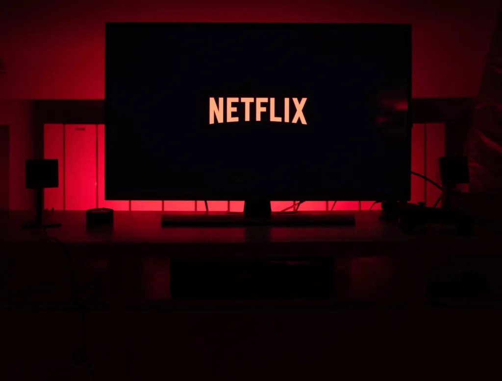 Netflix: Com a baixa desta segunda, as ações NFLX acumulam perdas de 45,06% em 2022 na Nasdaq