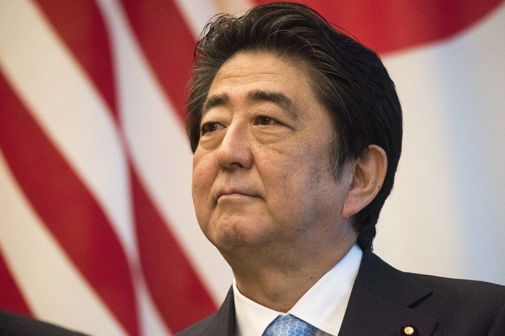 Japão anuncia pacote de estímulos de 20% do PIB contra coronavírus