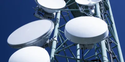 Coronavírus: por que na Europa tem gente destruindo torres do 5G