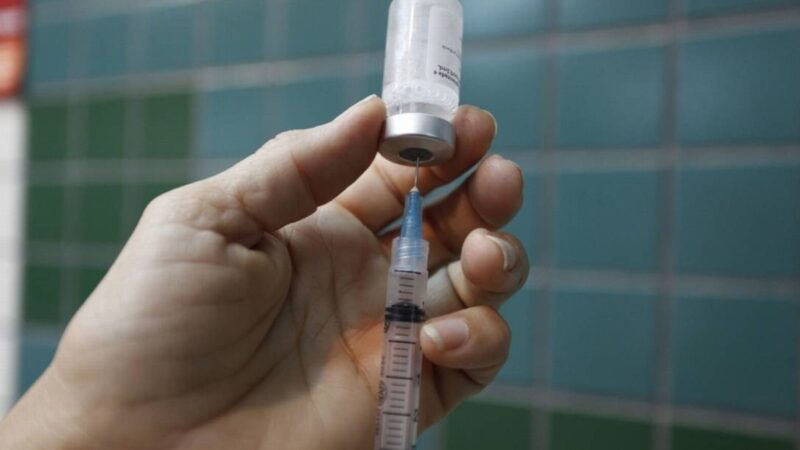 Vacina contra coronavírus deve estar disponível em dezembro