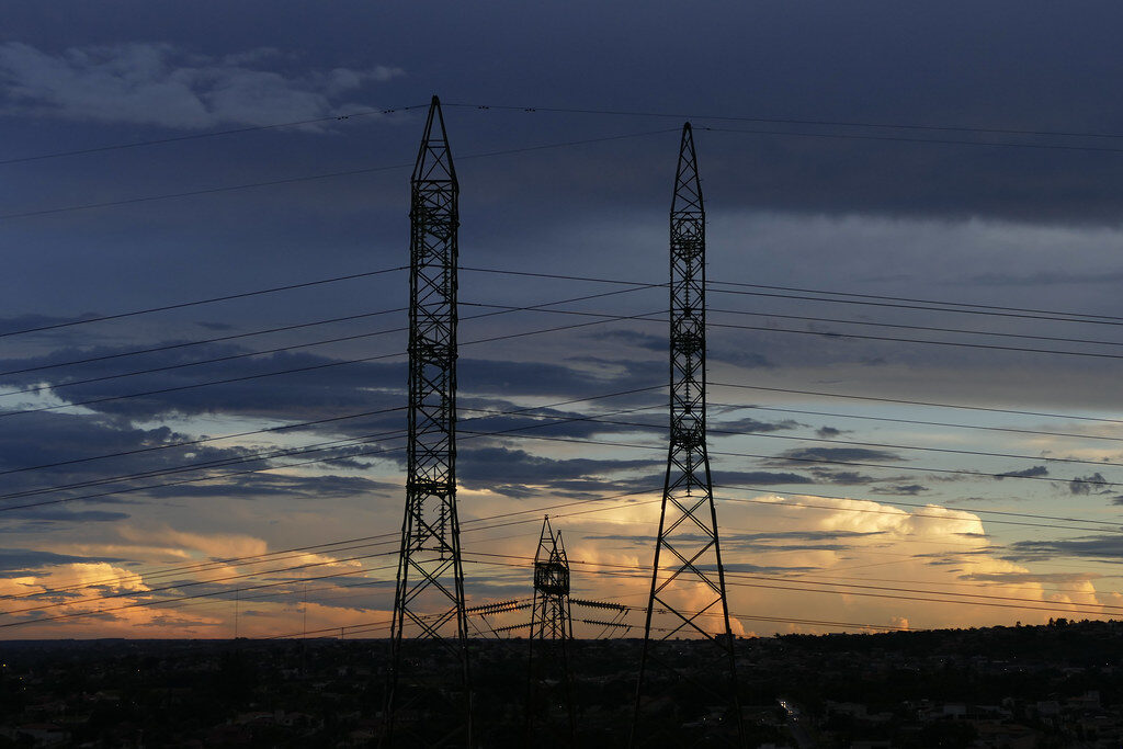Elétricas podem perder R$ 8,7 bilhões com inadimplência, diz Aneel