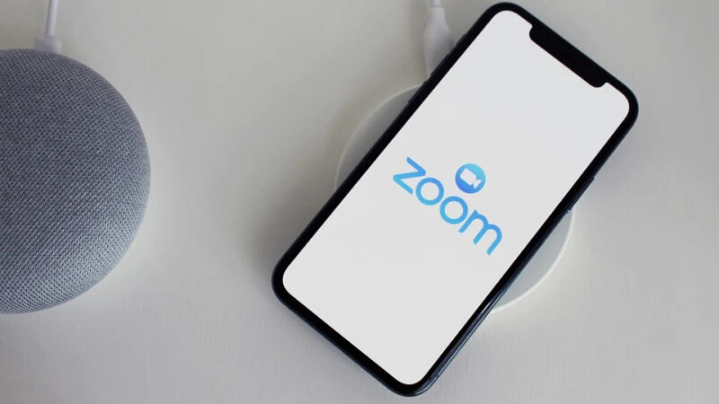 Ações da Zoom disparam quase 15% com espera do balaço do 1T20