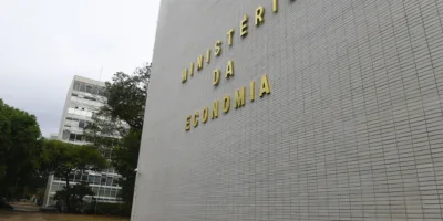 Economia anuncia R$ 15,9 bi em empréstimos à pequenos negócios