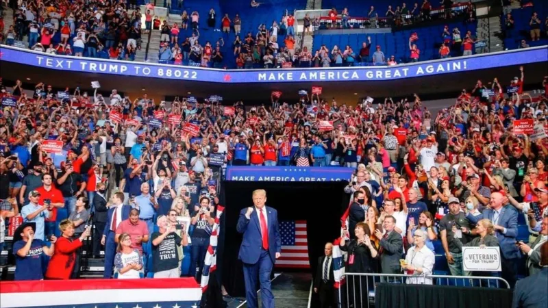 Trump diz em campanha que “TikTok está espionando você”