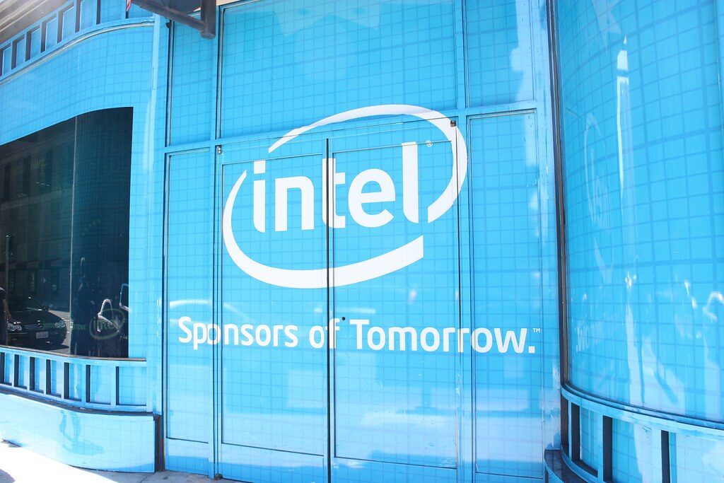 Intel pode parar de produzir seus próprios chips, diz CEO