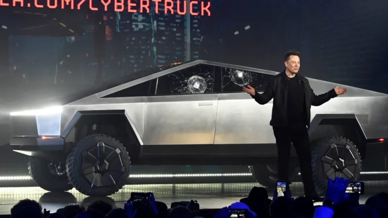 Tesla se torna a montadora mais valiosa do mundo, ultrapassando a Toyota
