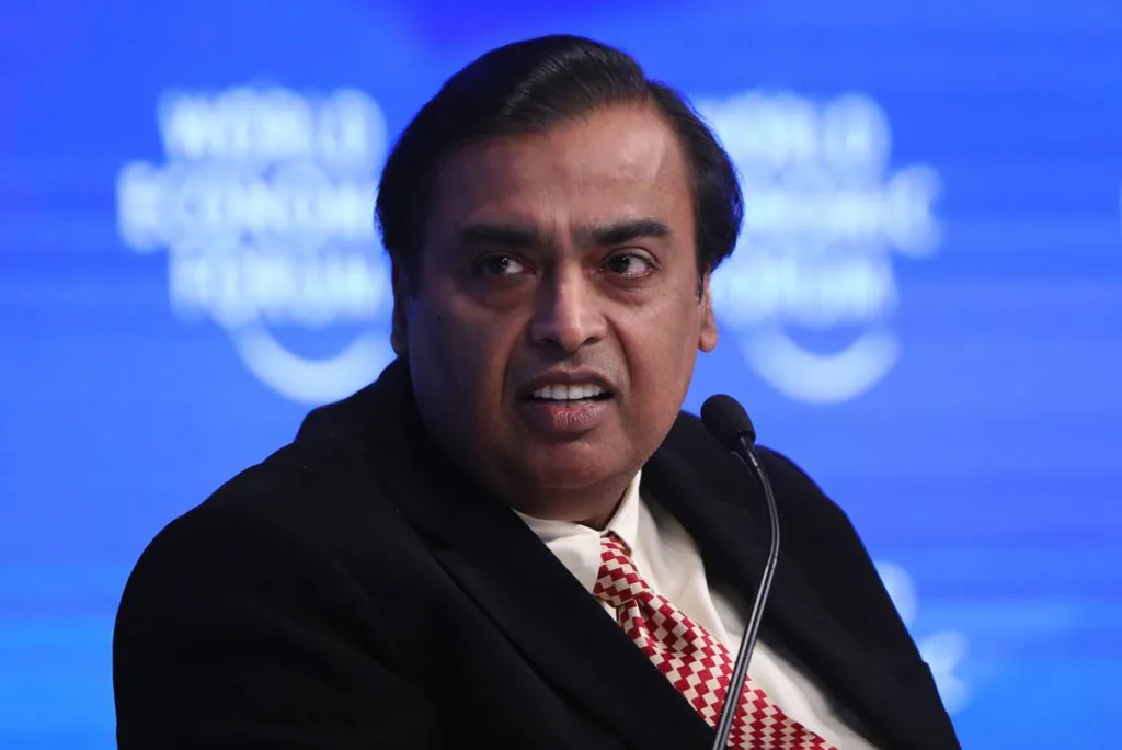 Mukesh Ambani, magnata indiano, se torna mais rico que Warren Buffett